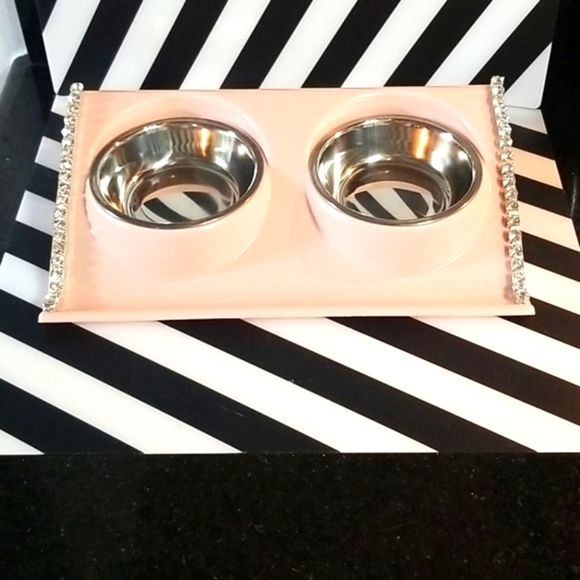 Pink rhinestone pet bowls - Picture 1 of 7